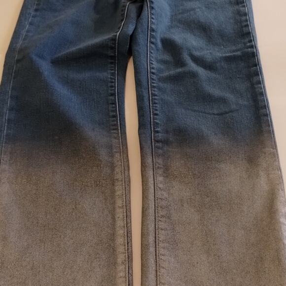 Levi’s Wedgie Straight Jeans | Silver-Dipped Hem | Women's Size 27x28 - Picture 2 of 11